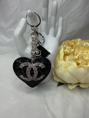 Black Crystal Heart- Puffy Keyring with Double C